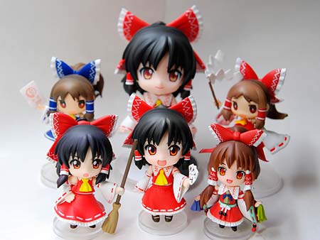 霊夢フィギュア全員集合