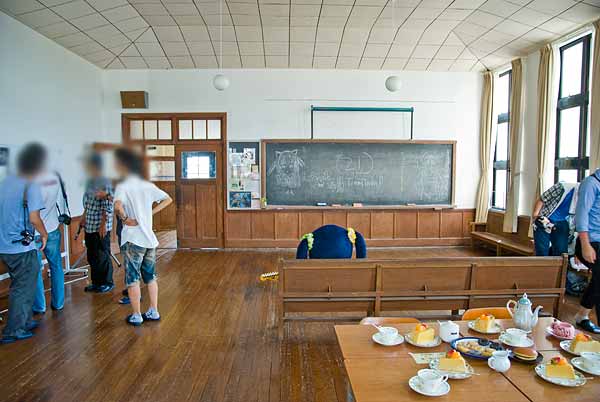 旧豊郷小学校 會議室(軽音部部室)南西向き
