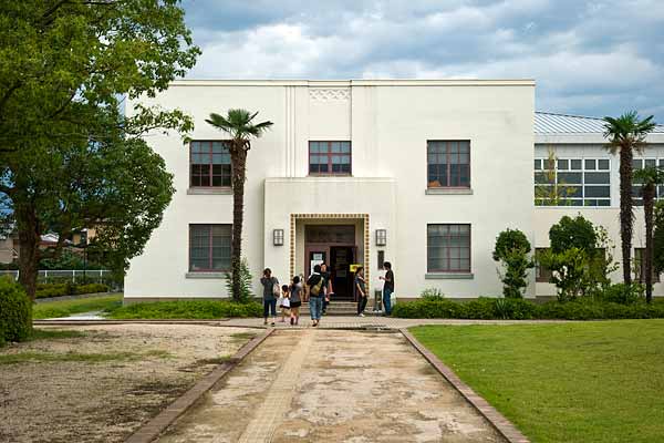 旧豊郷小学校 酬徳記念館