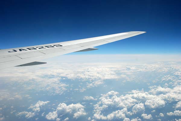 飛行機から見た空