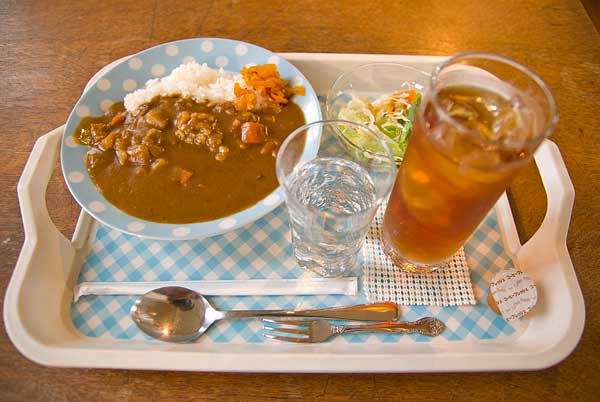 豊郷小学校・カレーのちライス