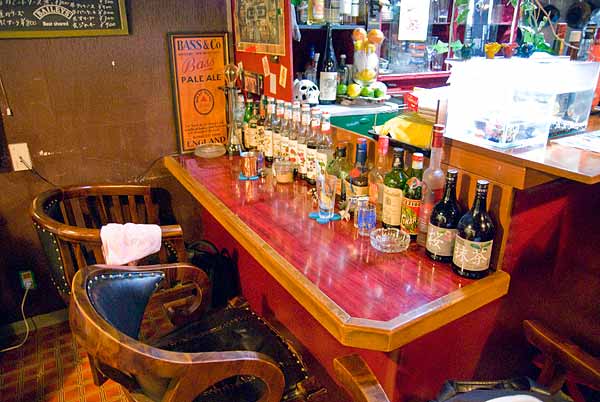 出町枡形商店街・華波・たまこ席