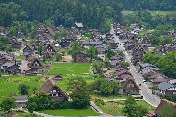 白川郷中心街