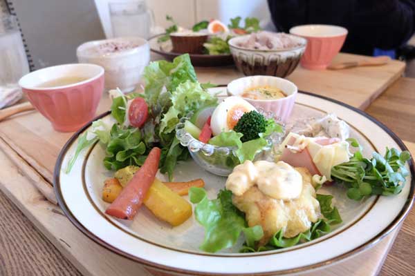 ななつき 七種のおかずプレート