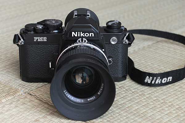Nikon NewFM2