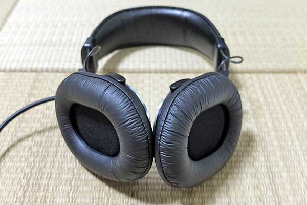 MDR-CD900STのイヤーパッド装着後