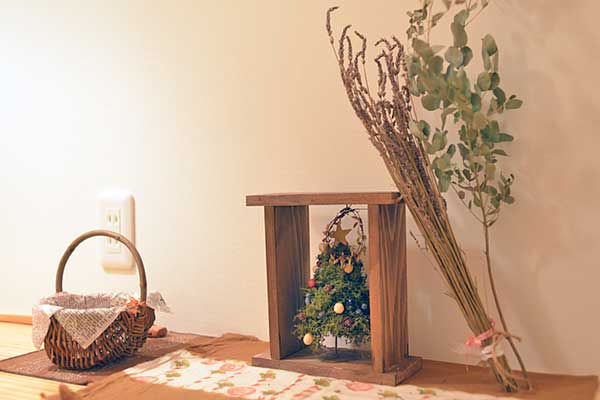 玄関のクリスマスツリー